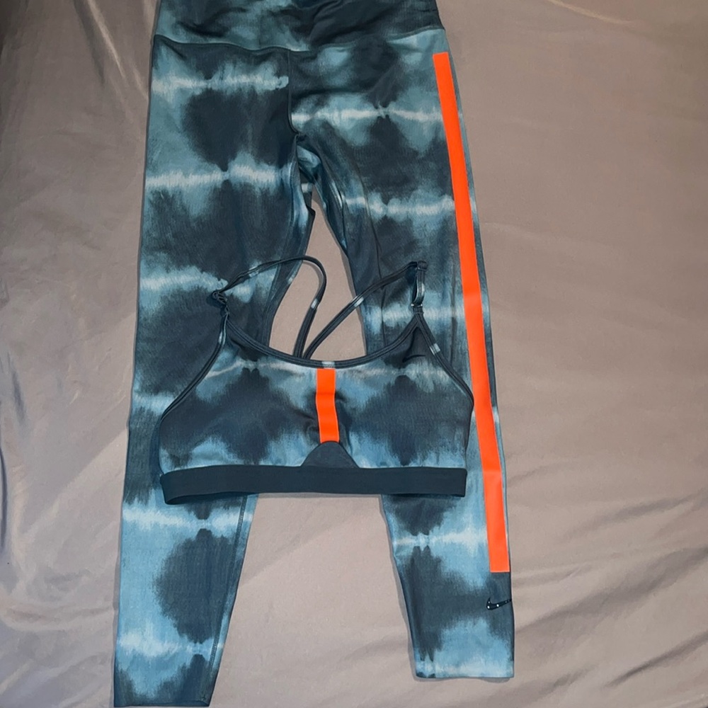 Nike Dri fit never worn